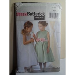 Butterick Sewing Pattern B4438 