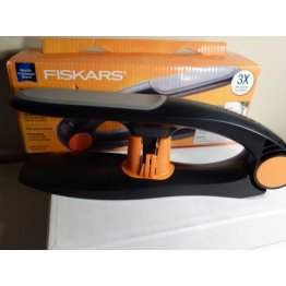 Brand New FISKARS 3 IN 1 Floral Fastener, Open Box