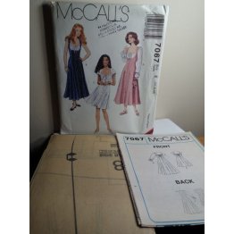McCalls Sewing Pattern 7067 