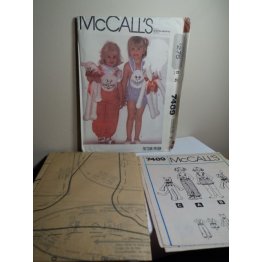McCalls Sewing Pattern 7489 