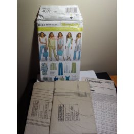 Simplicity Sewing Pattern 4699