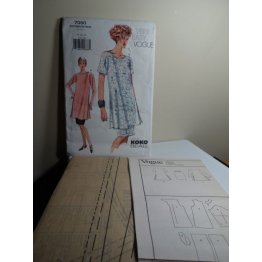 Vogue Sewing Pattern KOKO BEALL 7050 