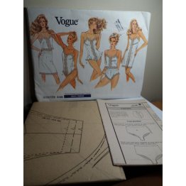 VOGUE Sewing Pattern 2146 